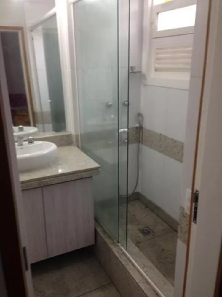 Apartamento à venda com 4 quartos, 200m² - Foto 4