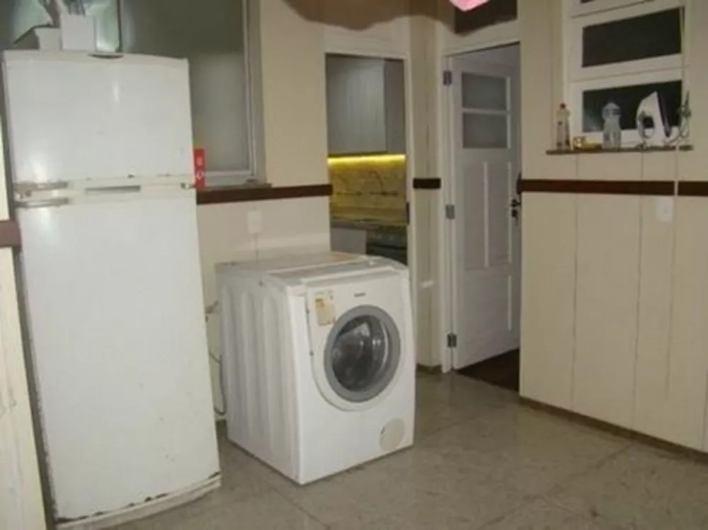 Apartamento à venda com 4 quartos, 200m² - Foto 16