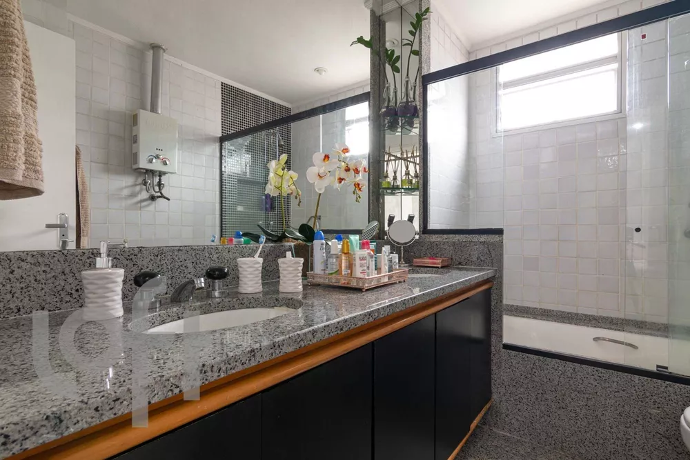 Apartamento, 3 quartos, 190 m² - Foto 3