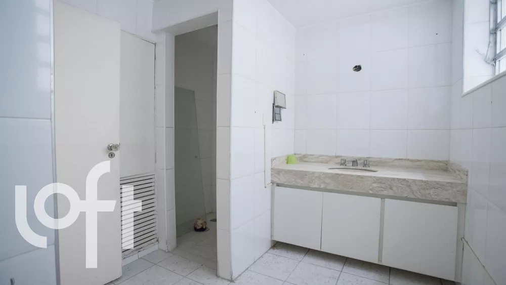 Apartamento à venda com 3 quartos, 270m² - Foto 7