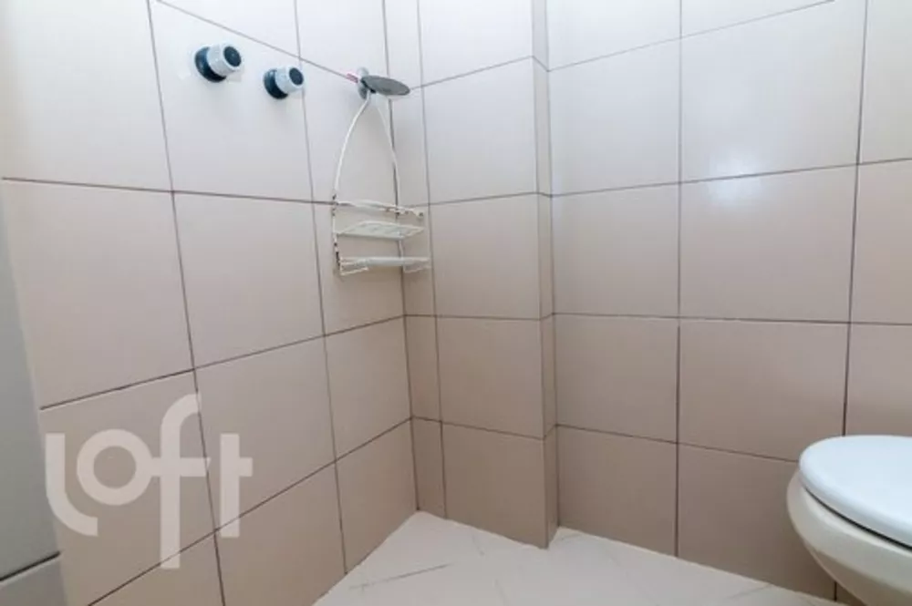 Apartamento à venda com 2 quartos, 90m² - Foto 2