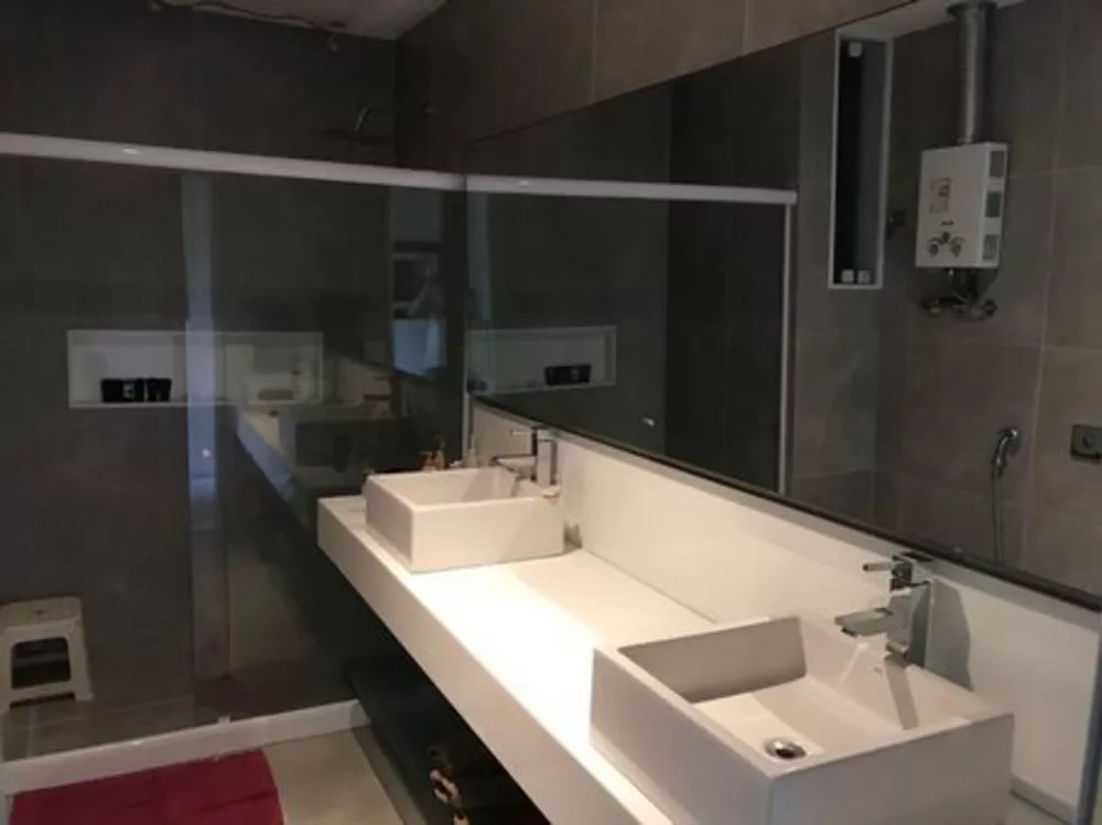 Apartamento à venda com 3 quartos, 170m² - Foto 3