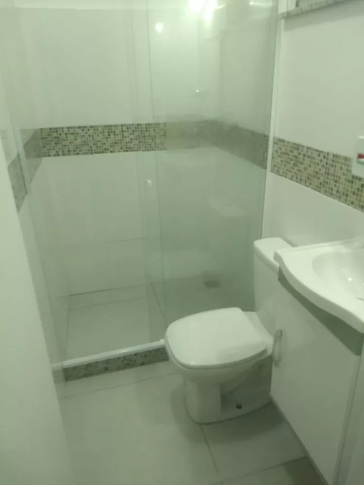 Apartamento à venda com 1 quarto, 24m² - Foto 2