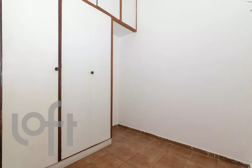 Apartamento à venda com 2 quartos, 84m² - Foto 32