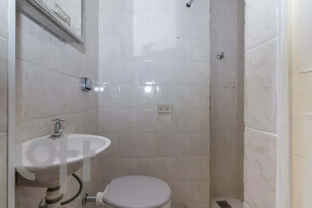 Apartamento à venda com 2 quartos, 84m² - Foto 4