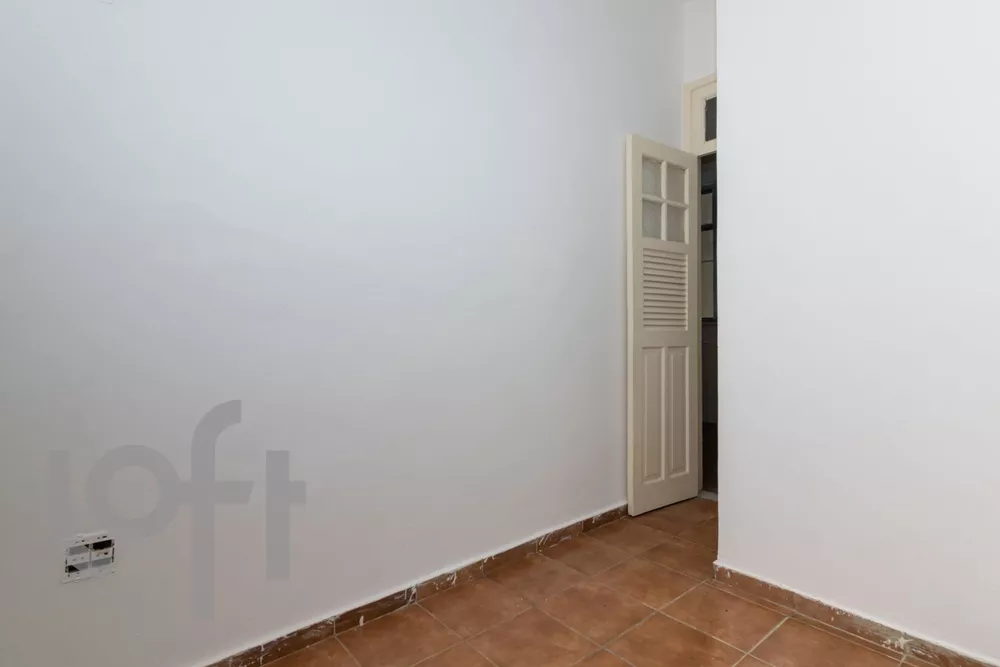 Apartamento à venda com 2 quartos, 84m² - Foto 33