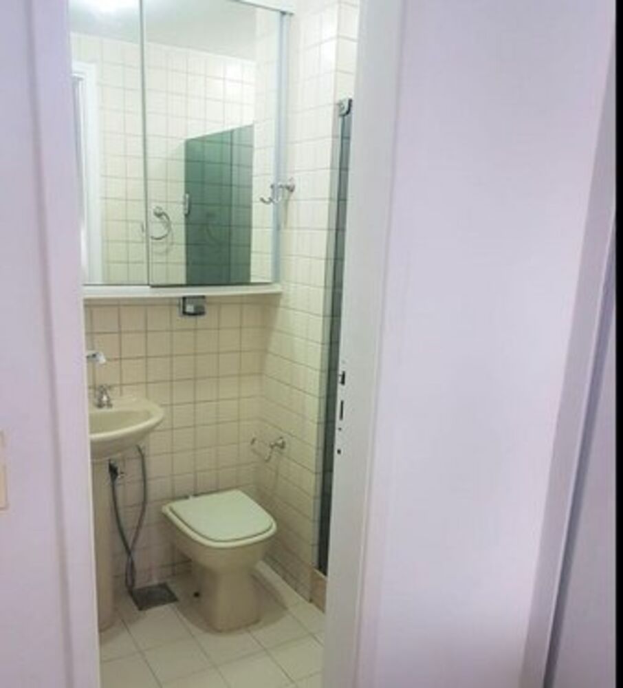 Apartamento à venda com 3 quartos, 150m² - Foto 4
