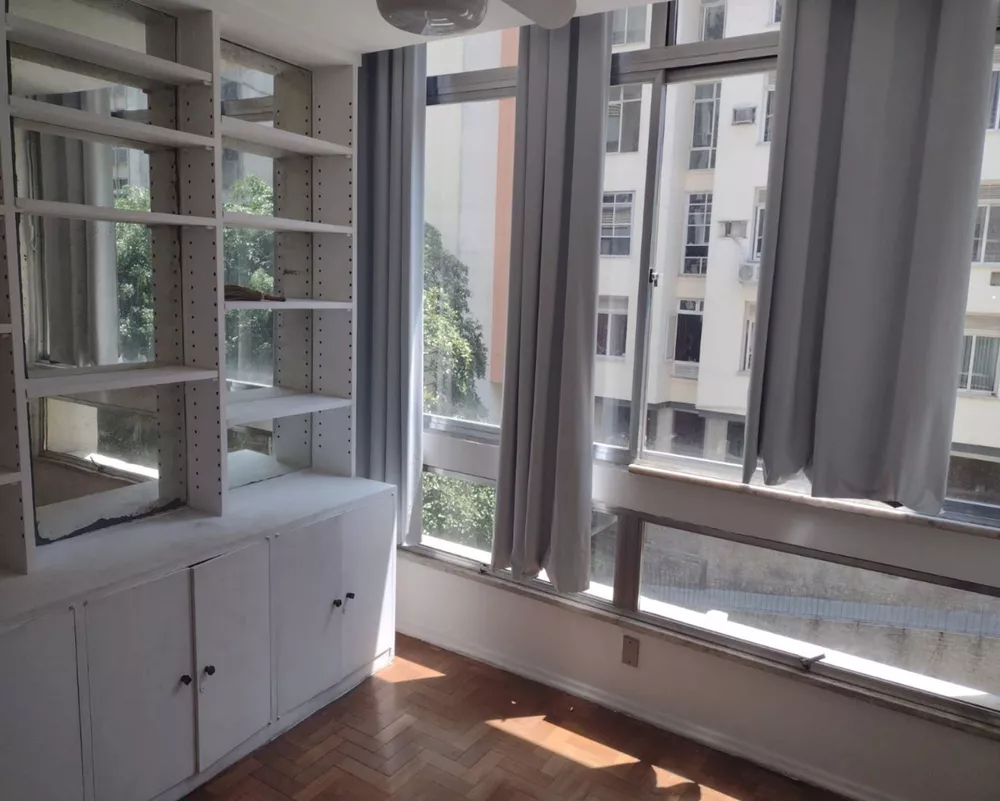 Apartamento à venda com 3 quartos, 120m² - Foto 8