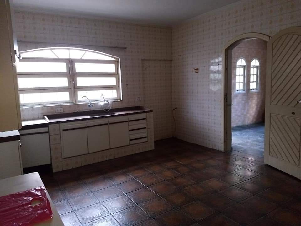 Casa à venda com 3 quartos, 204m² - Foto 13