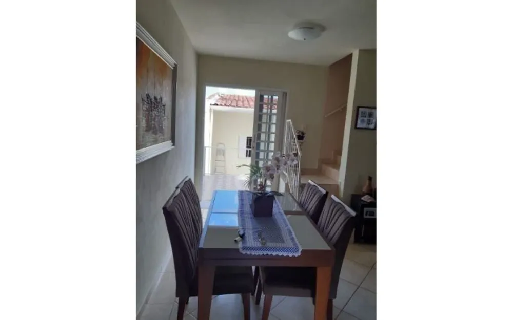 Casa, 3 quartos, 200 m² - Foto 2