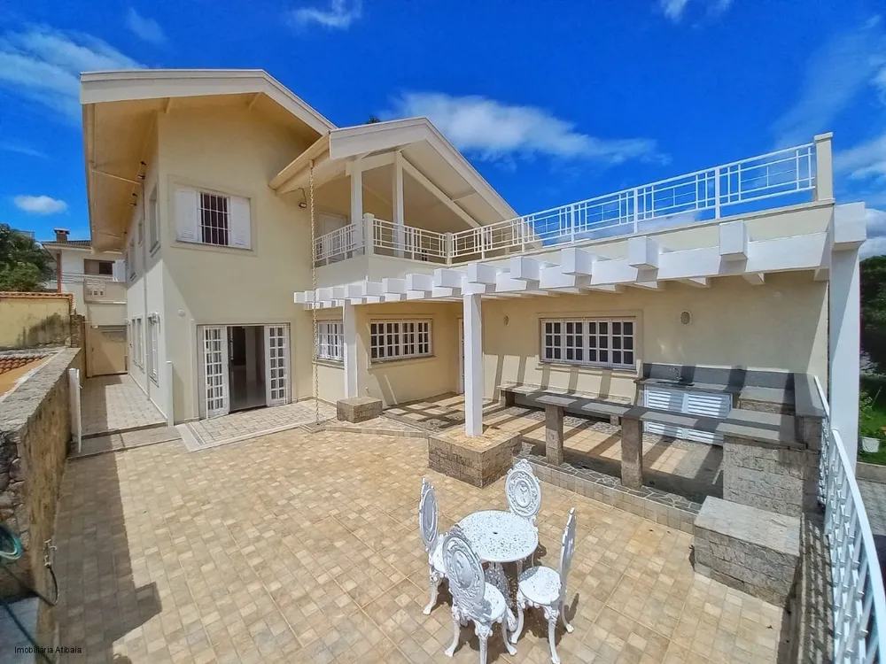 Sobrado, 3 quartos, 418 m² - Foto 1
