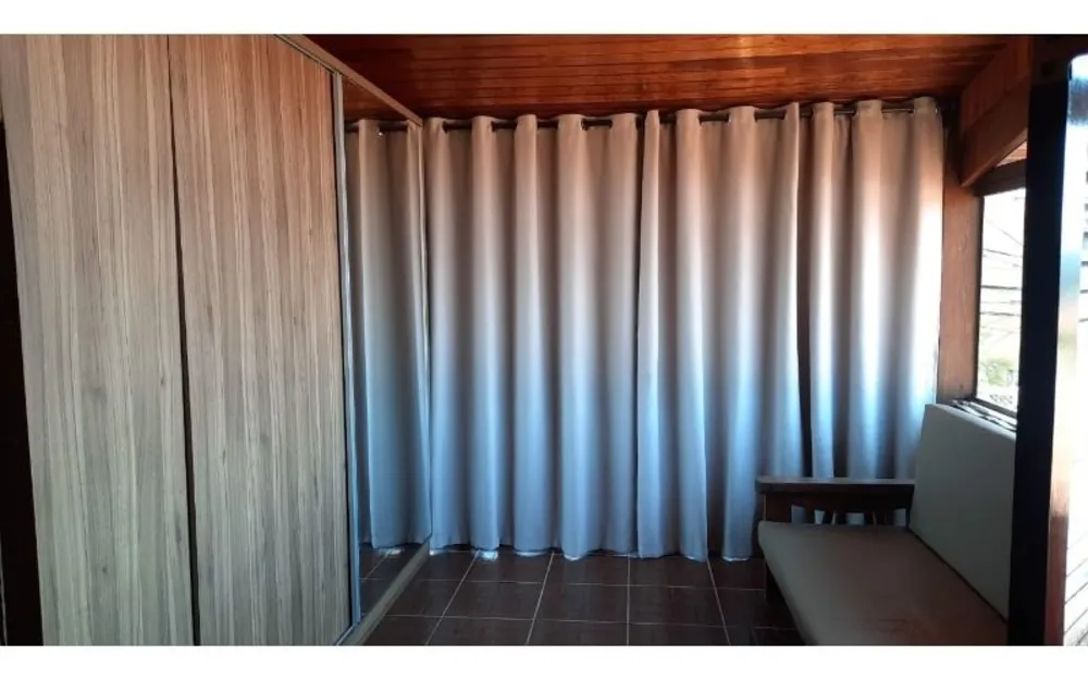 Casa, 4 quartos, 291 m² - Foto 1