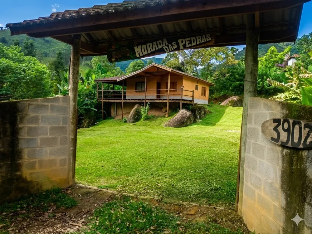 Chácara, 3 quartos, 1000 m² - Foto 1