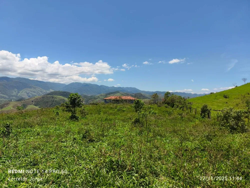 Terreno, 104 hectares - Foto 1