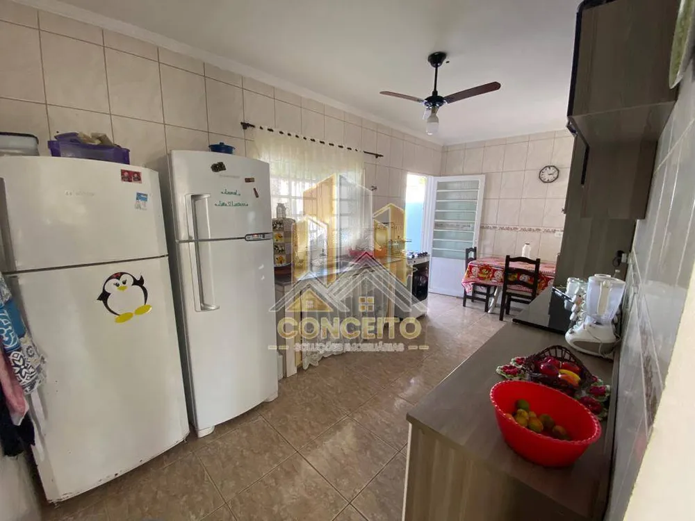 Casa, 3 quartos, 210 m² - Foto 10