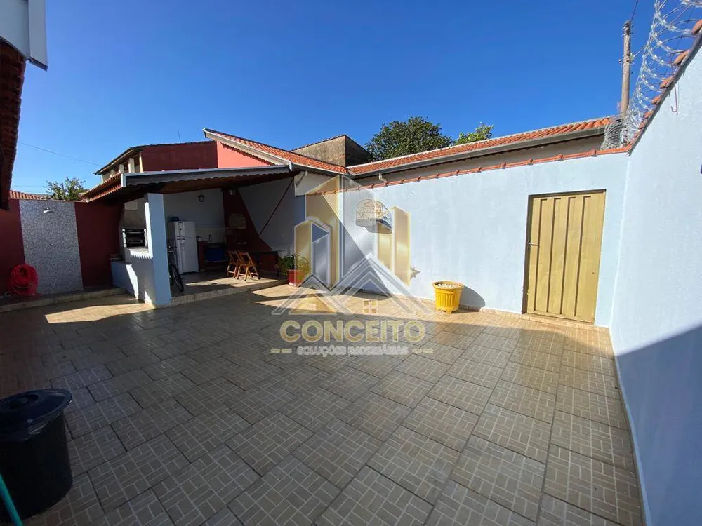 Casa, 3 quartos, 210 m² - Foto 9