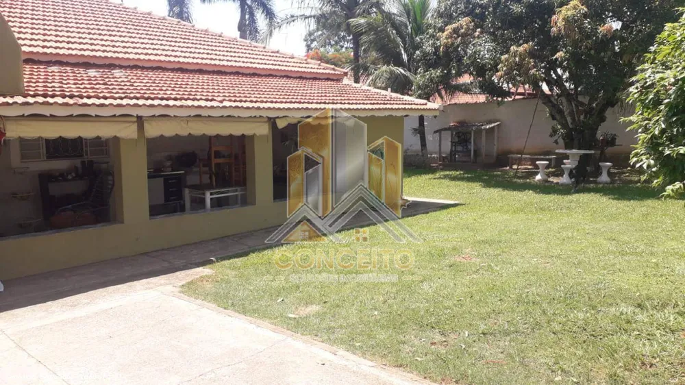 Casa, 4 quartos, 240 m² - Foto 4