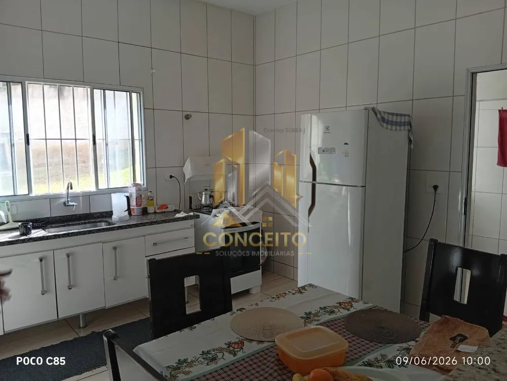 Casa, 2 quartos, 200 m² - Foto 2