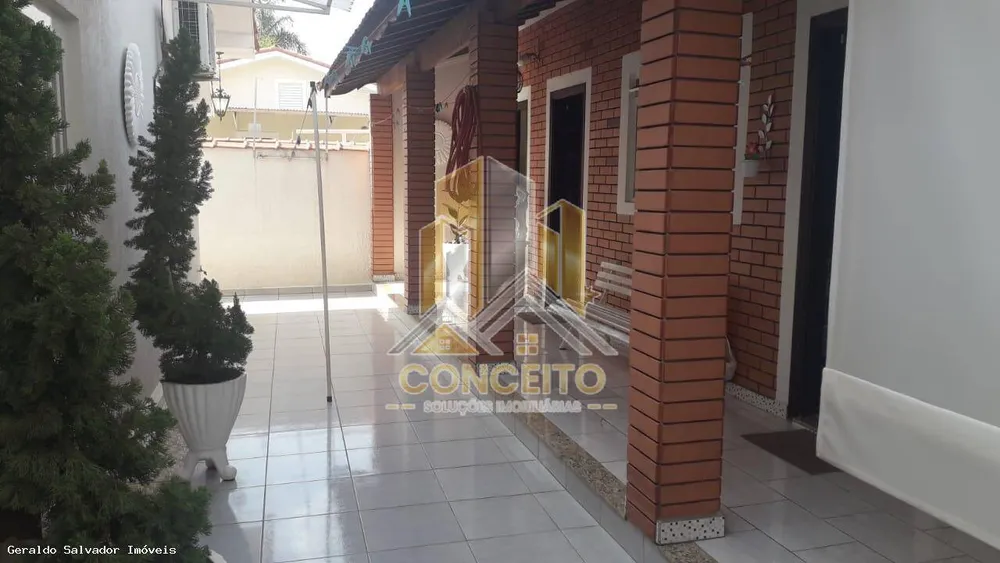 Casa, 3 quartos, 225 m² - Foto 11