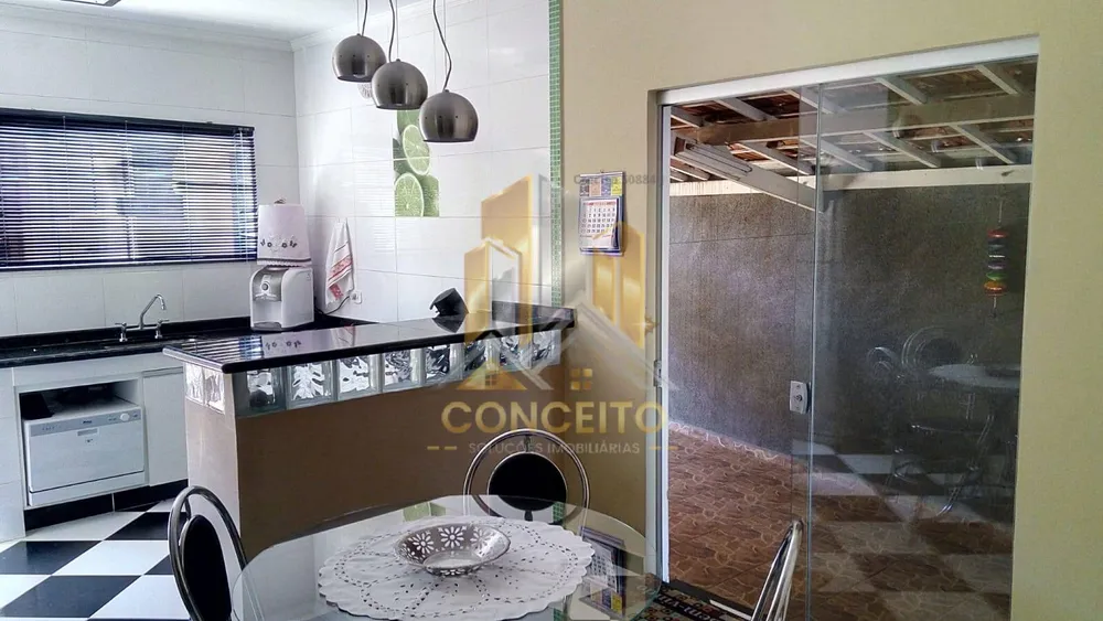 Casa, 3 quartos, 170 m² - Foto 10