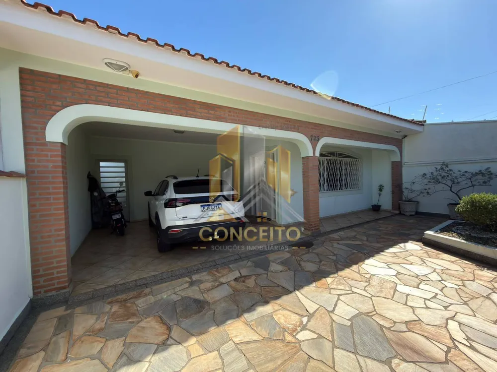 Casa, 3 quartos, 197 m² - Foto 2