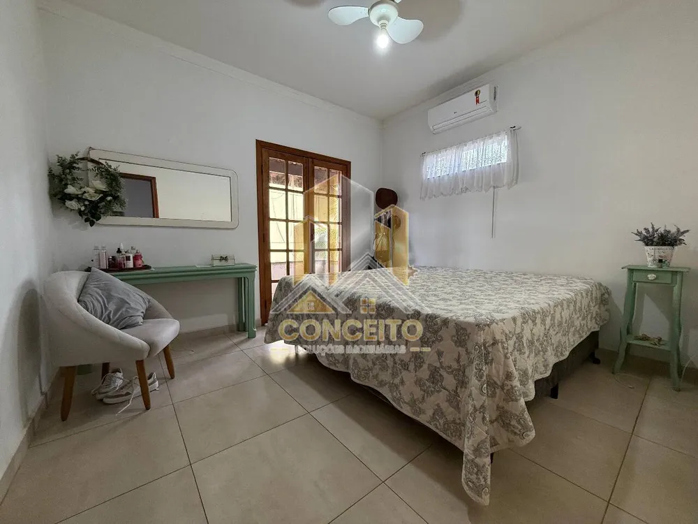 Casa, 4 quartos, 180 m² - Foto 11