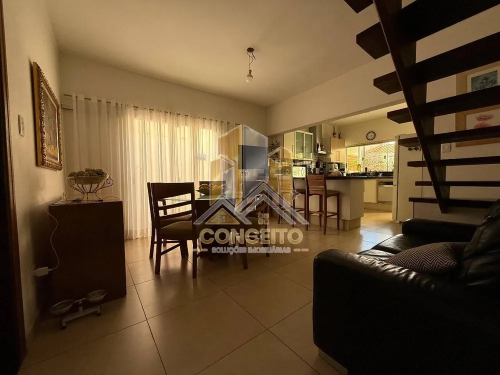 Casa, 4 quartos, 180 m² - Foto 4