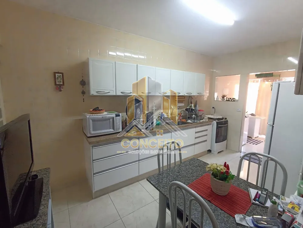 Casa, 3 quartos, 173 m² - Foto 11