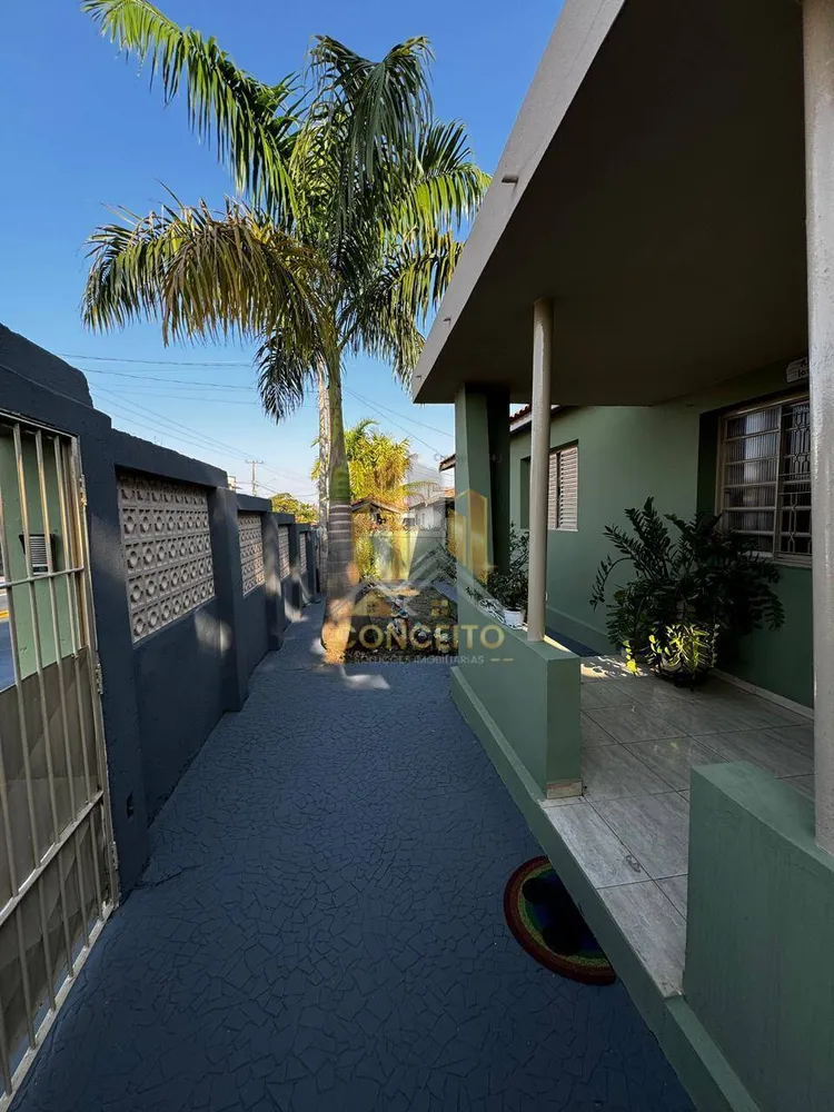 Casa, 4 quartos, 195 m² - Foto 4