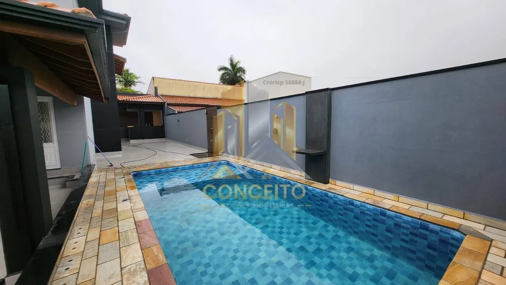 Casa, 3 quartos, 217 m² - Foto 3