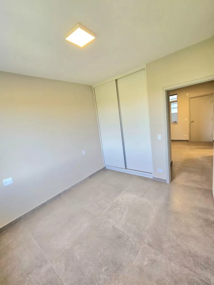 Apartamento à venda com 2 quartos, 46m² - Foto 3