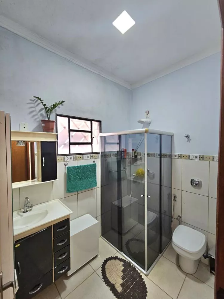 Casa à venda com 4 quartos, 250m² - Foto 6