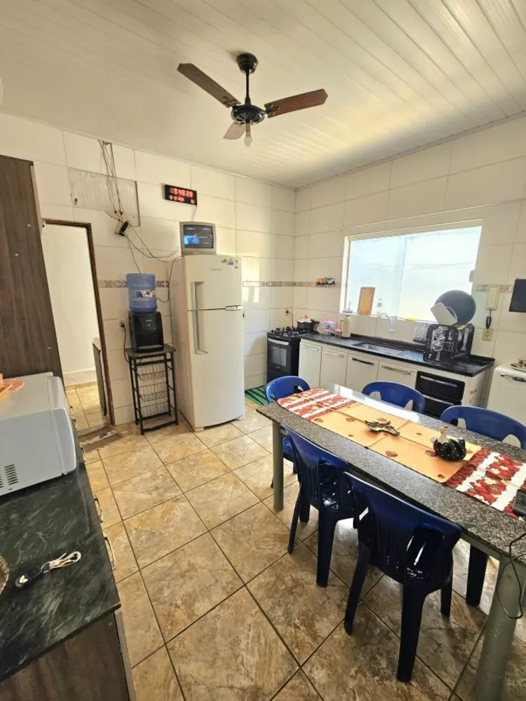 Casa, 3 quartos - Foto 1