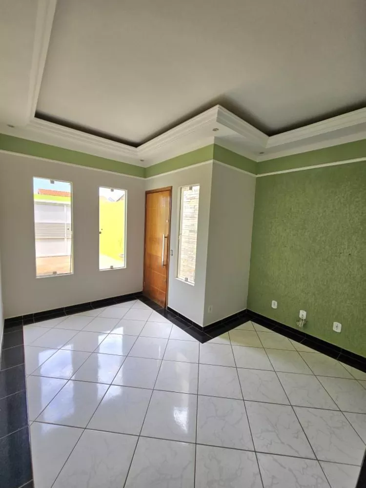 Casa à venda com 2 quartos, 250m² - Foto 8