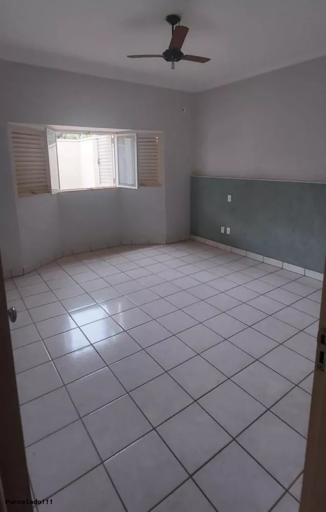 Casa à venda com 4 quartos, 190m² - Foto 7