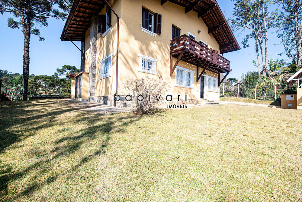 Casa, 4 quartos, 241 m² - Foto 3