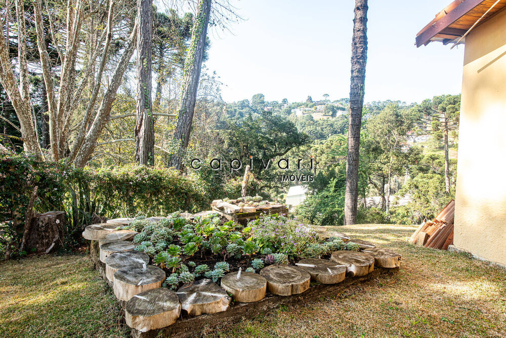 Casa, 4 quartos, 241 m² - Foto 2