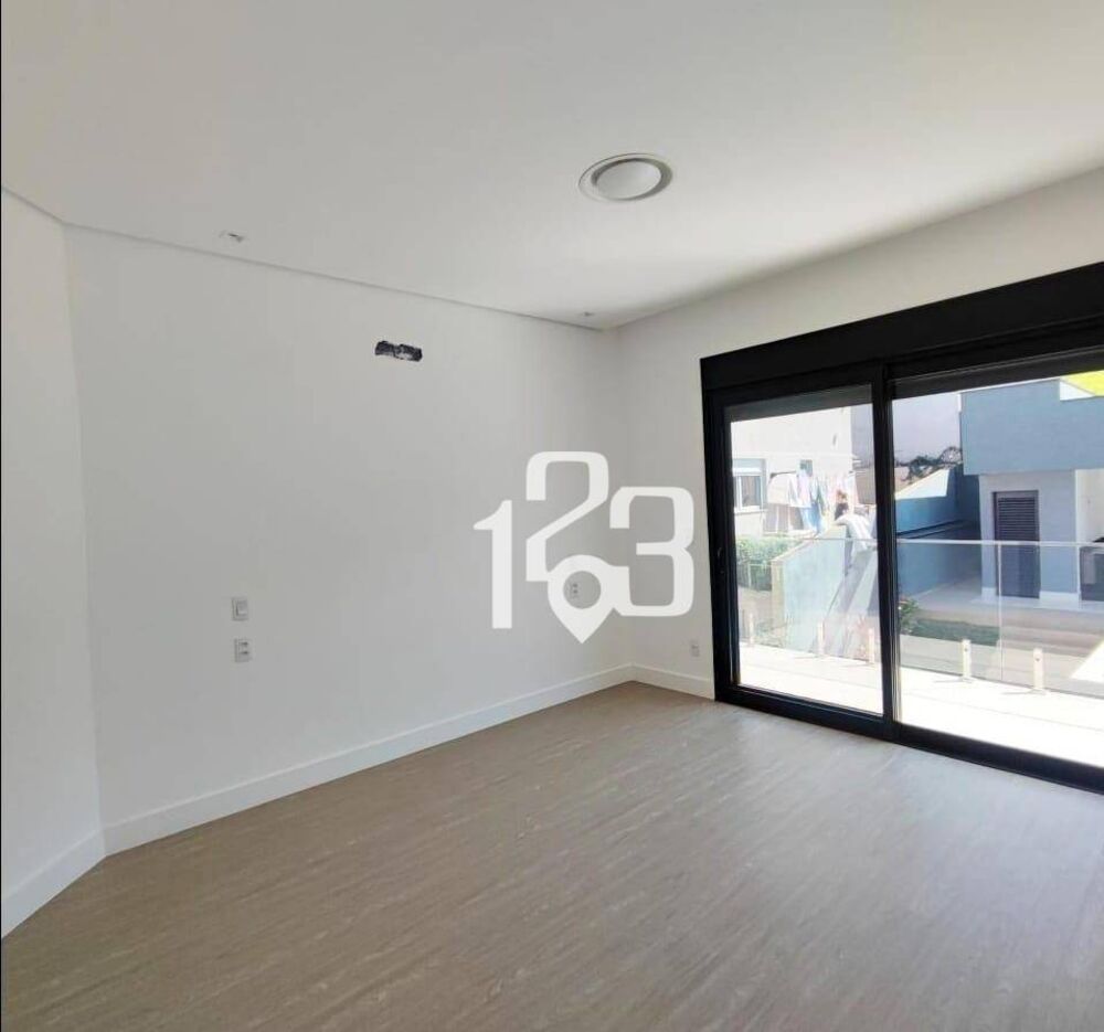 Casa, 3 quartos, 330 m² - Foto 9