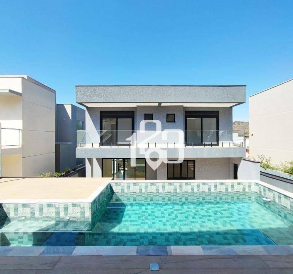 Casa, 3 quartos, 330 m² - Foto 1