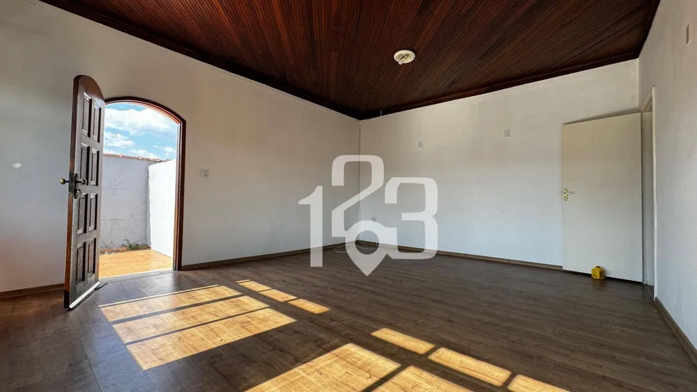 Casa, 4 quartos, 300 m² - Foto 2