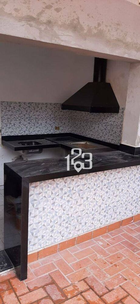 Casa, 4 quartos, 259 m² - Foto 13