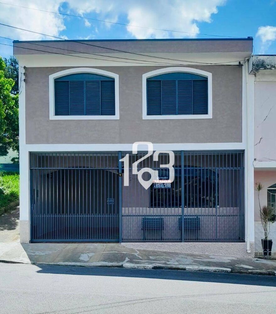 Casa para alugar com 3 quartos, 250M2 - Foto 1
