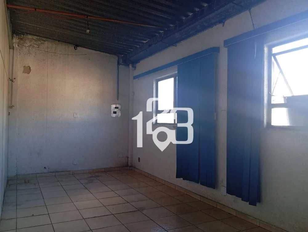 Depósito-Galpão, 750 m² - Foto 2