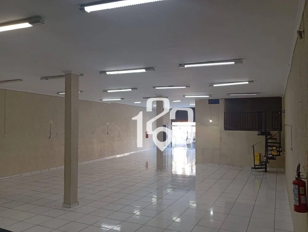 Depósito-Galpão, 750 m² - Foto 1