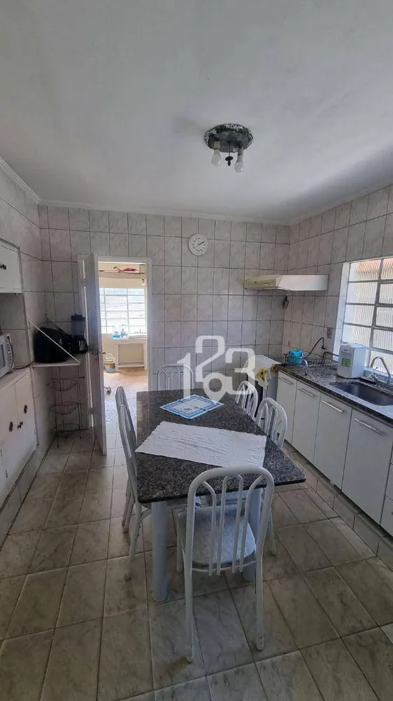 Casa, 2 quartos, 180 m² - Foto 5