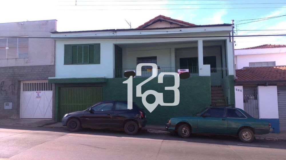 Casa, 4 quartos, 270 m² - Foto 1