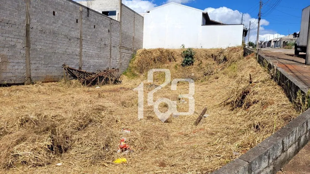Loteamento e Condomínio, 384 m² - Foto 1