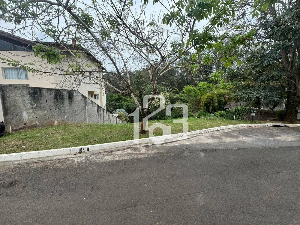 Loteamento e Condomínio, 600 m² - Foto 1