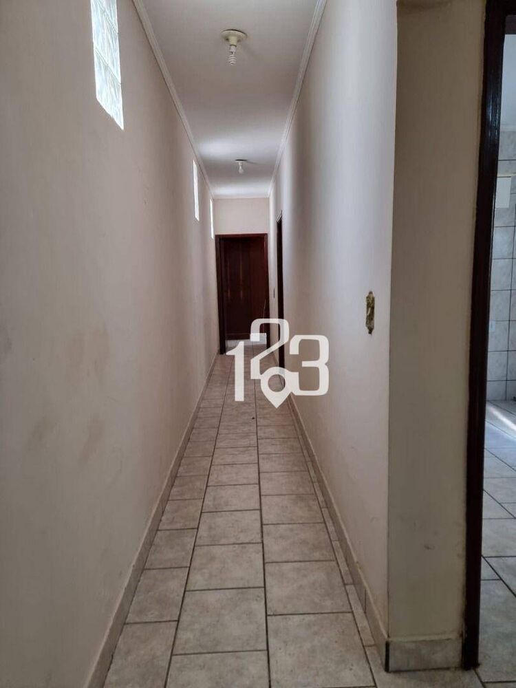 Casa, 3 quartos, 175 m² - Foto 2