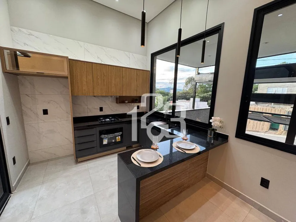 Casa, 3 quartos, 117 m² - Foto 1
